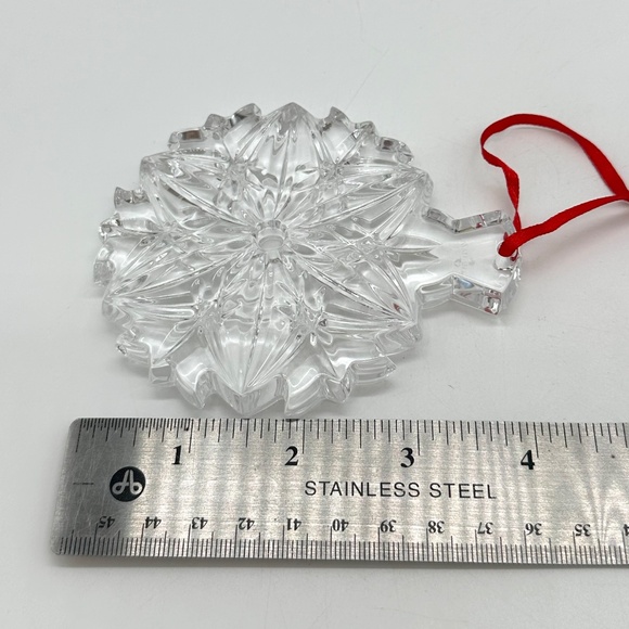 WATERFORD CRYSTAL Christmas Holiday Snowflake Ornament 4" x 3.5" With Box - Picture 11 of 16